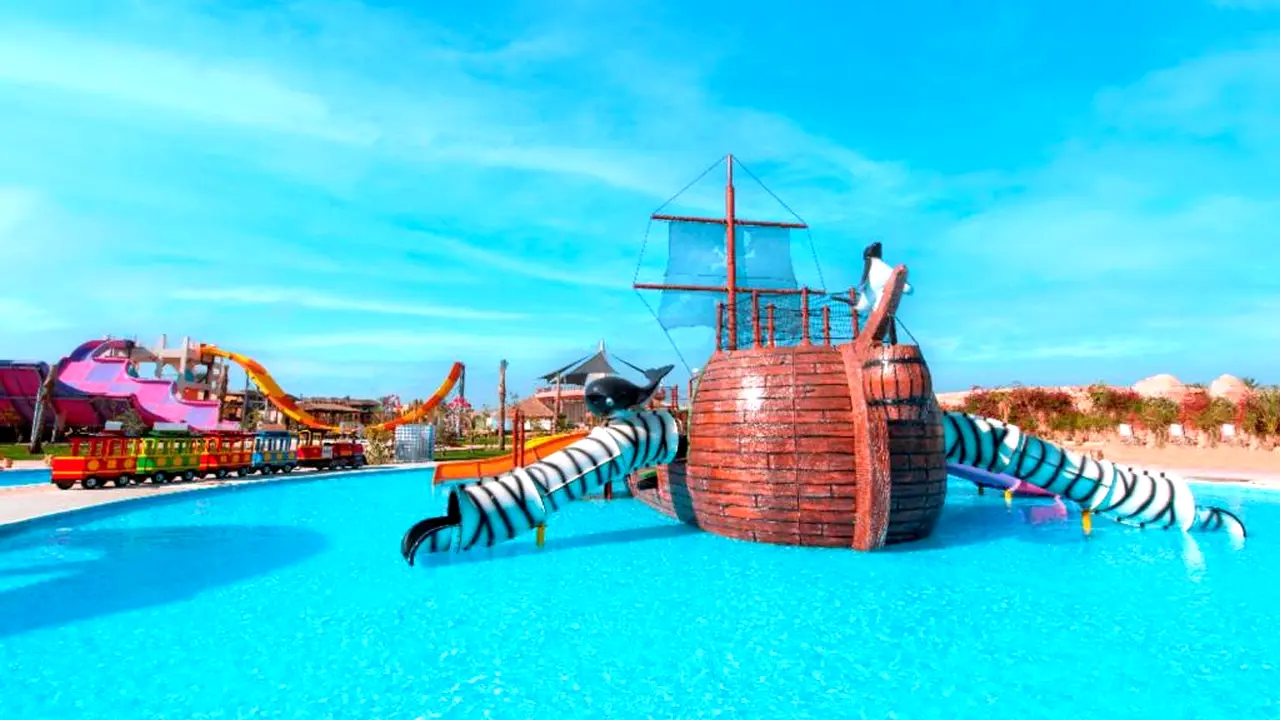 الفندق الباتروس فيتا ريزورت - بورتوفينو - مرسى علم